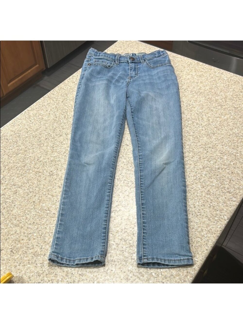 Oshkosh girls size 10 skinny jeans medium wash